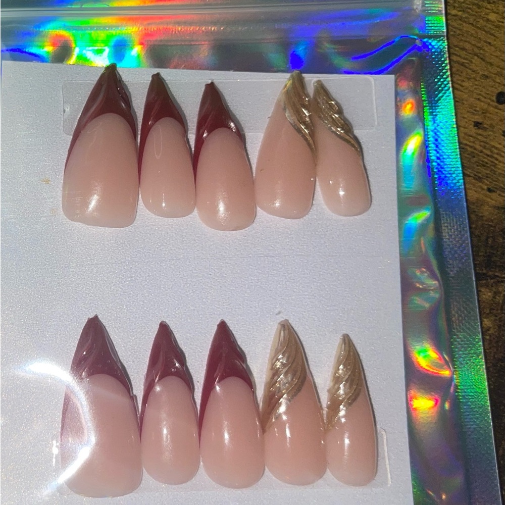 Nude & Burgundy Press-On Nail Set with Gold Accent